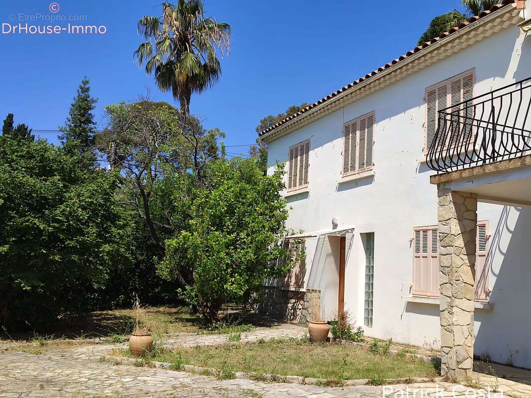 Maison à LA GARDE