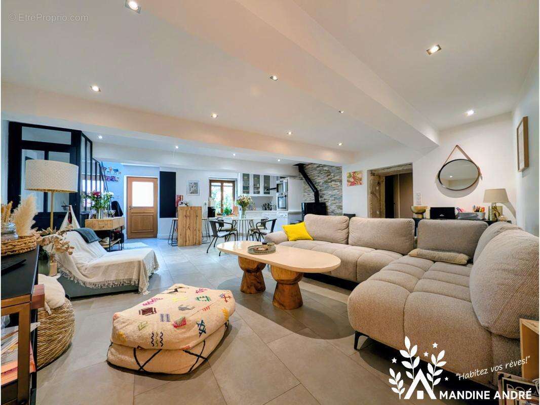 Maison à SAINT-GERMAIN-AU-MONT-D'OR