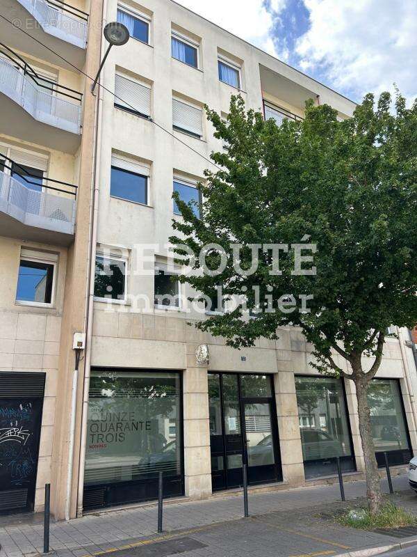 À VENDRE – Ensemble de bureaux d'environ 350 m² avec parkings privatifs – REIMS - photo 2