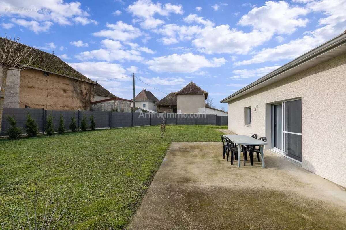 Maison à SAINT-BENOIT