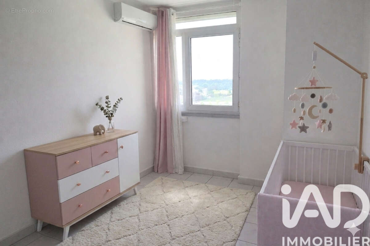 Appartement 79 m² à Toulon  - photo 7