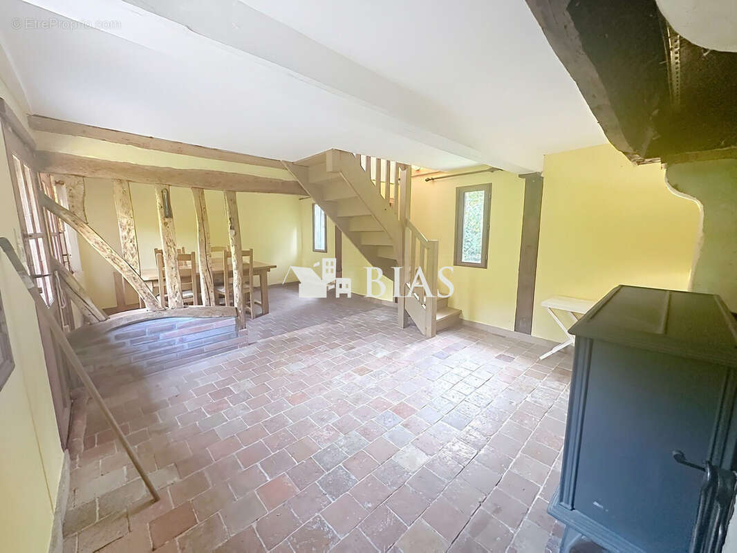 Maison 55 m² à Thiberville  - photo 3