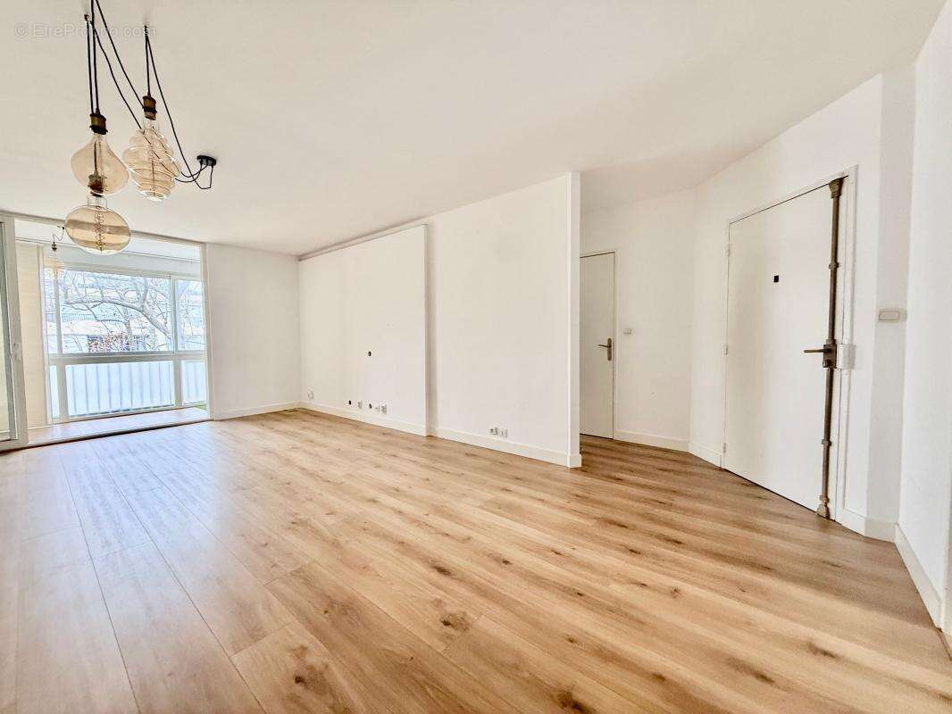 Appartement à LA GRANDE-MOTTE