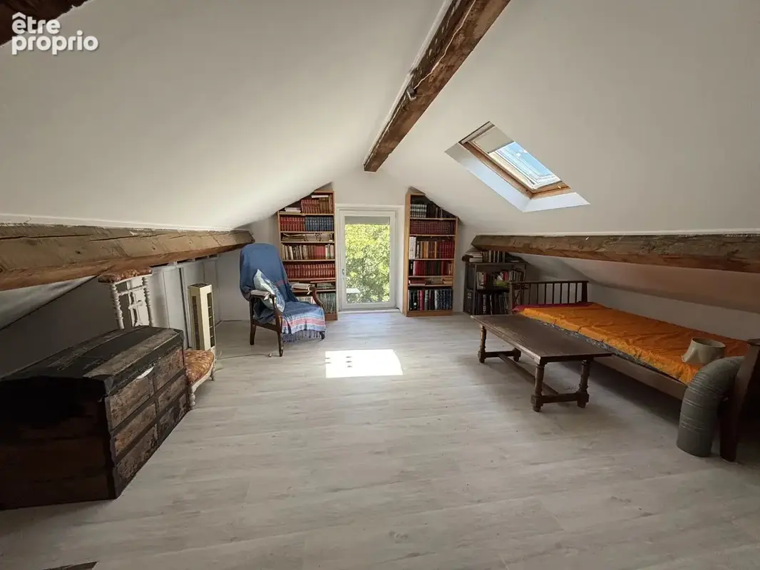 Belle demeure sur 2 248m² de jardin constructible - photo 11