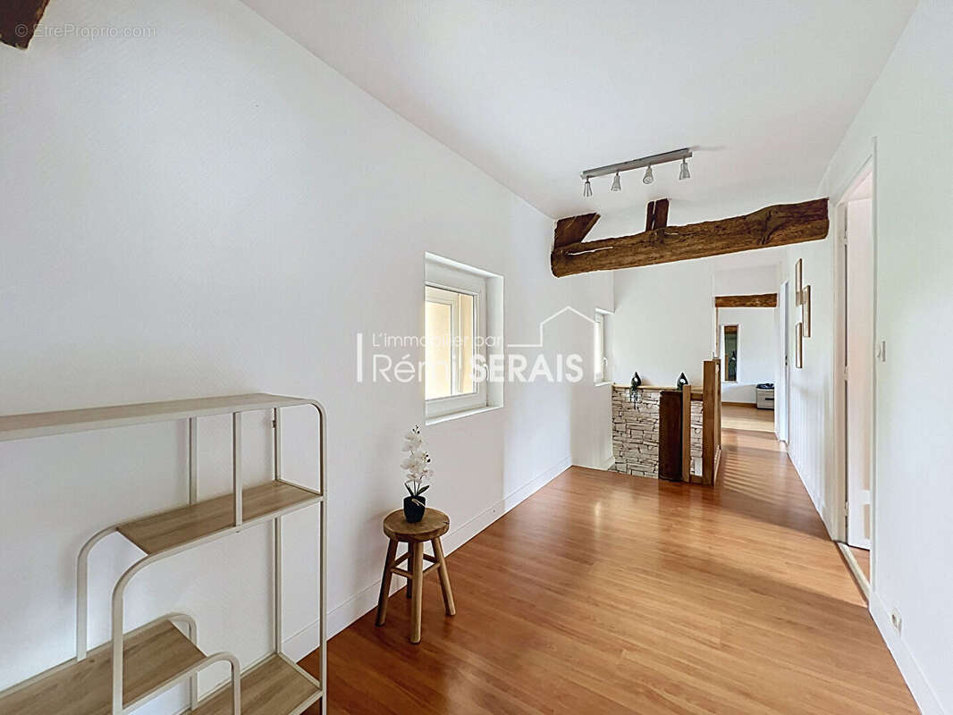 Maison 145 M² proche Sées avec terrain. - photo 6