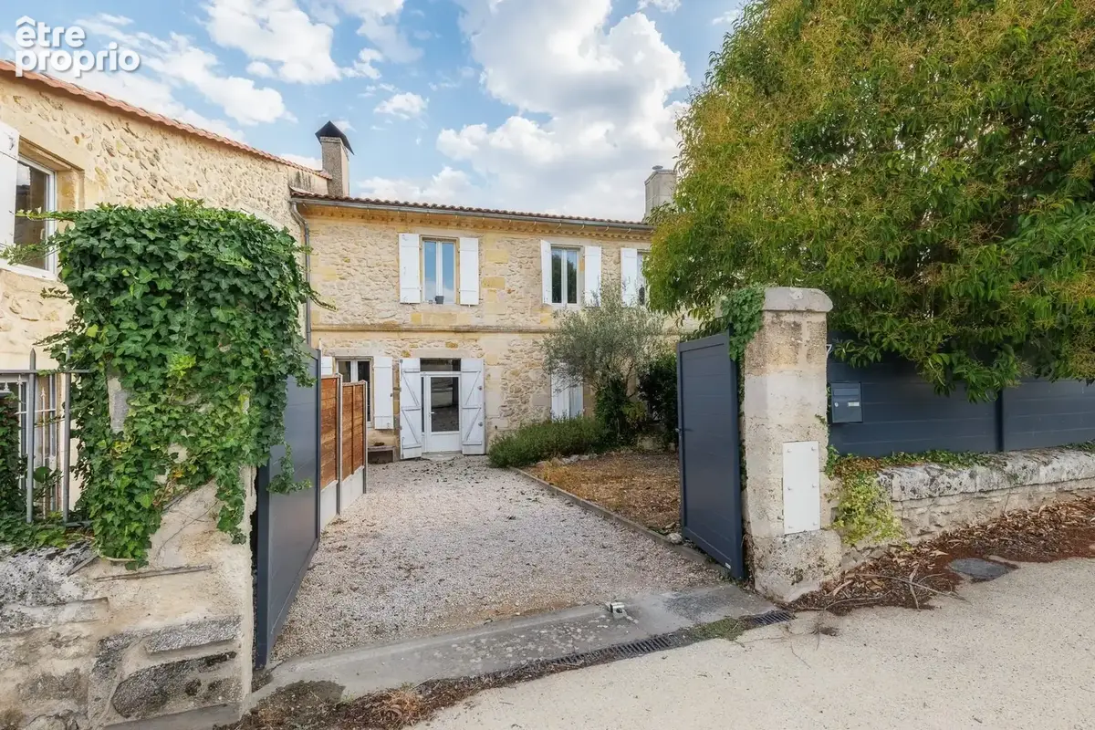 Maison à PORTETS