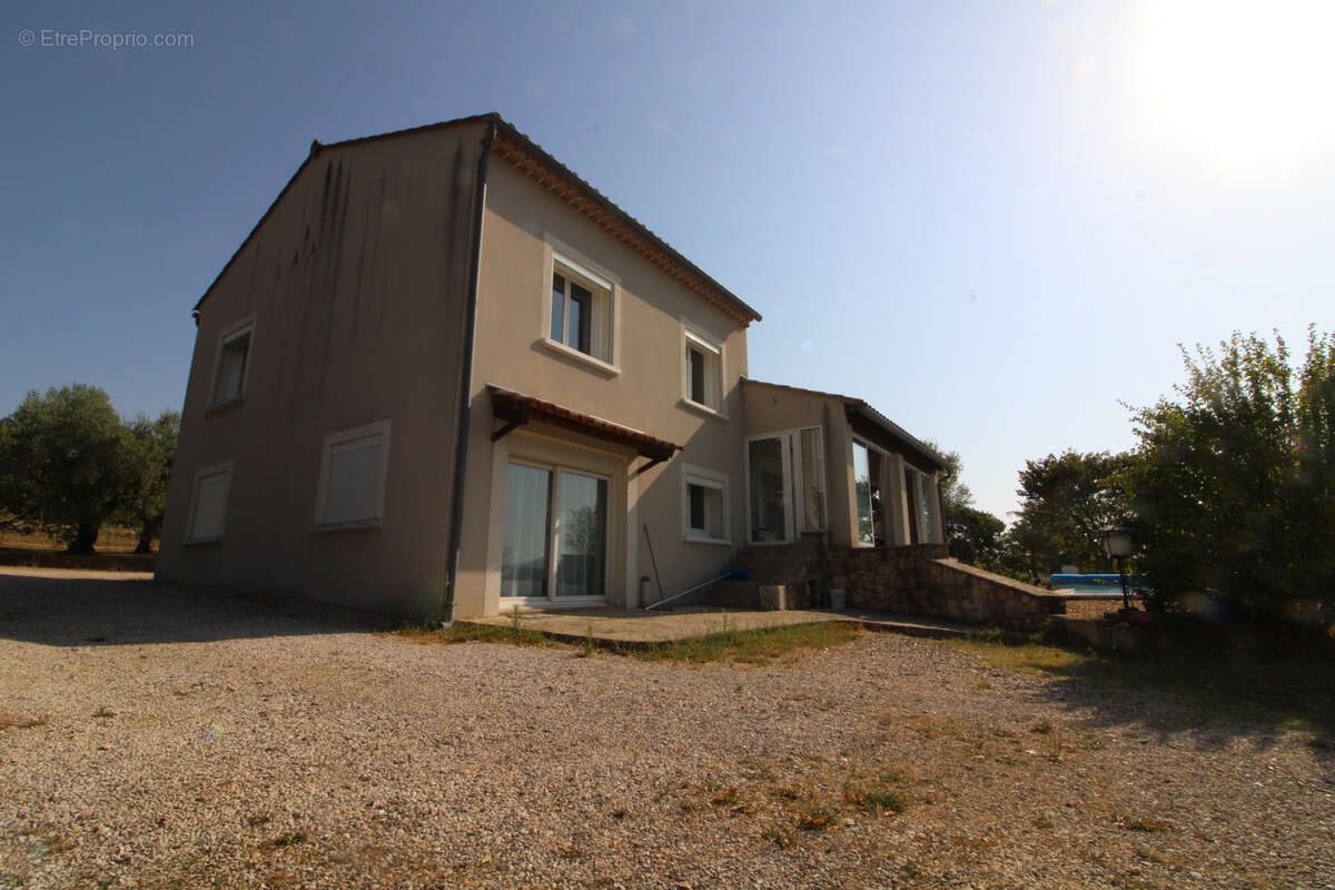 Maison à ALLEGRE-LES-FUMADES