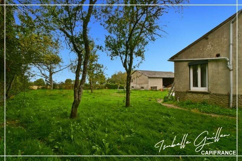 Maison à SAINT-SATURNIN