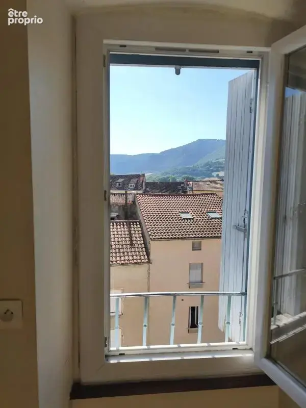 Appartement T3  8 rue Elise Arnal Sabde à MILLAU - photo 13