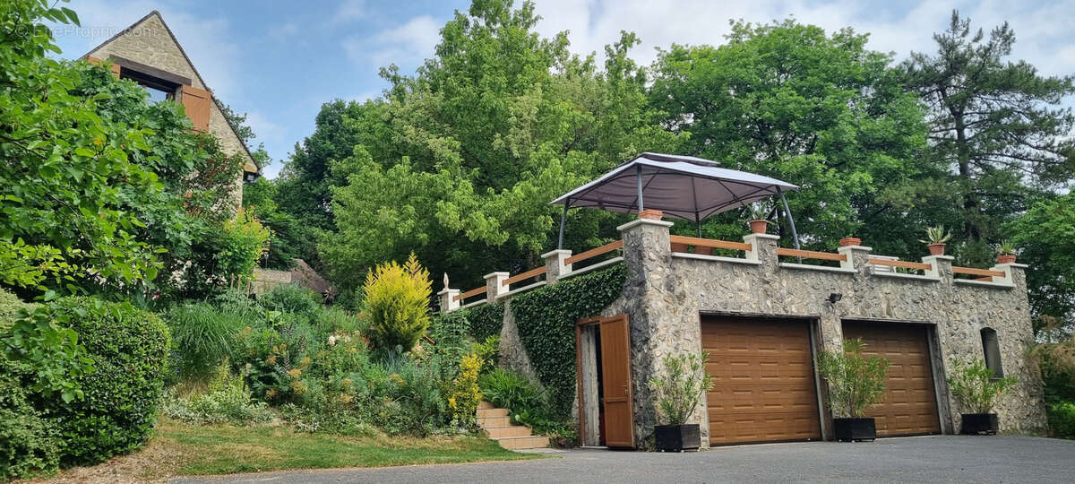 Maison à LA SAULSOTTE