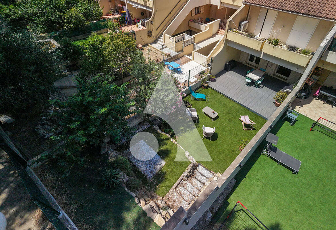 MARSEILLE 13e ? T4 traversant de 85,70 m² avec jardin privatif, terrasses et garage fermé - photo 5