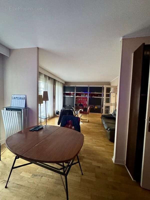 Appartement à MONTREUIL