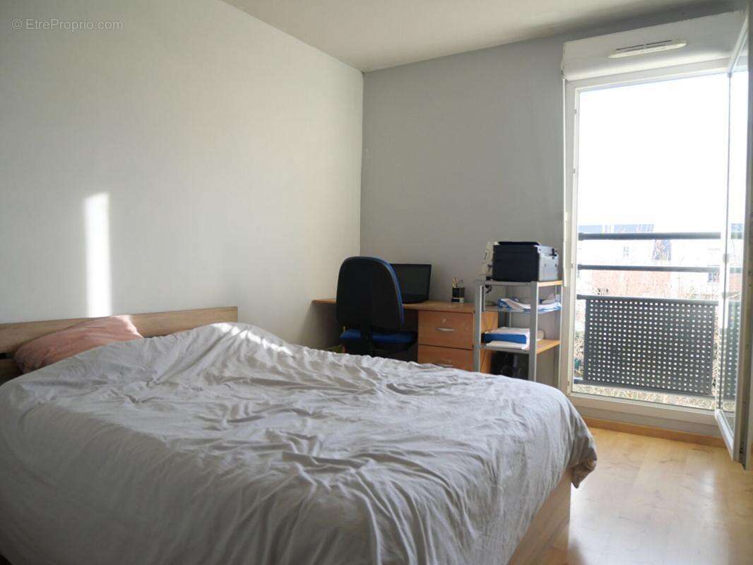 Appartement à MEYZIEU