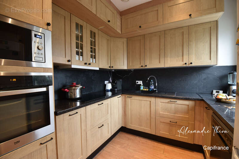 Maison à PONT-DE-CHERUY