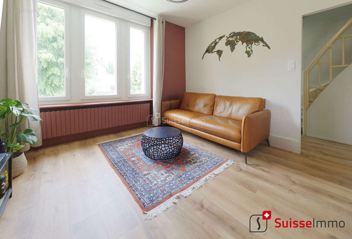 Maison Valentigney 4 pièces rénovée - photo 6
