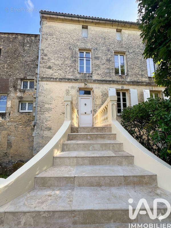 Photo 4 - Maison à BOURG