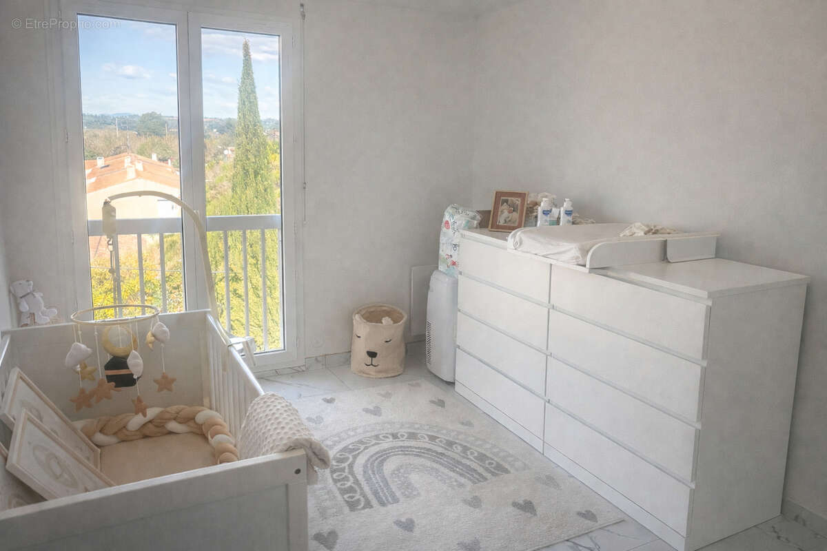 Appartement à LUNEL