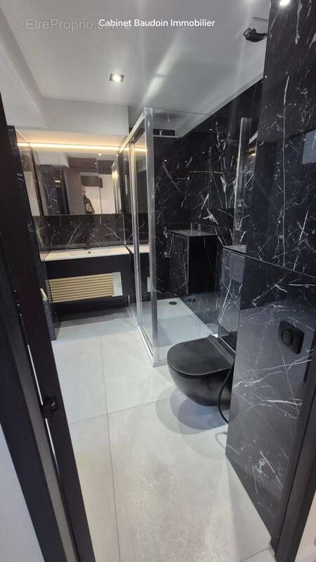 Exclusif CROISETTE ! Spacieux T2 54 m2  VUE MER, face aux ma - photo 9