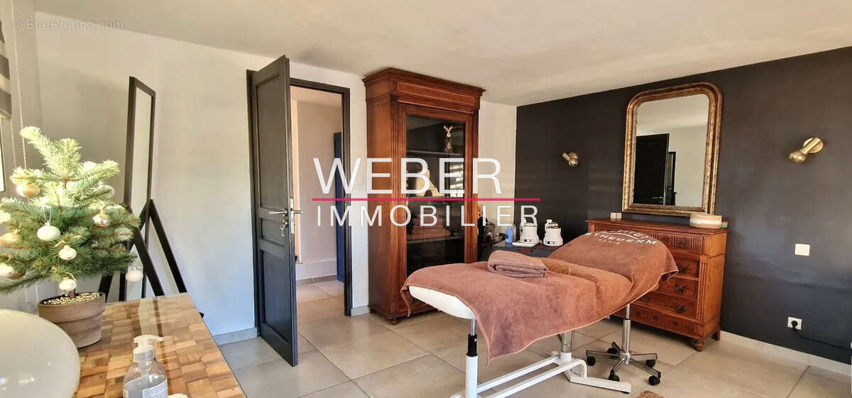 - ollioules - maison vue degagee + piscine - photo 10
