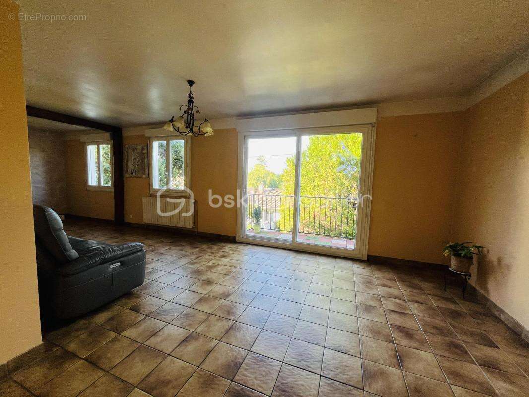 Maison à LAGNY-SUR-MARNE