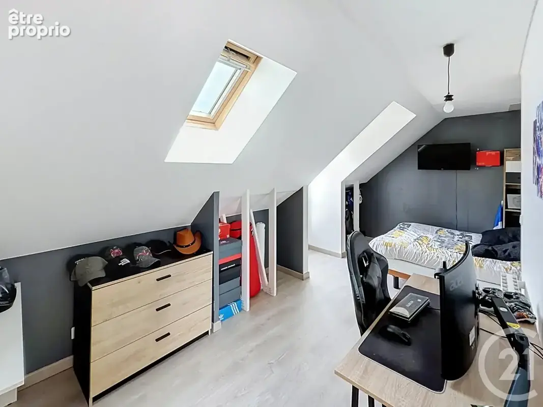 Maison 6 pièces 105 m² à vendre à Chartres (28000) - photo 12