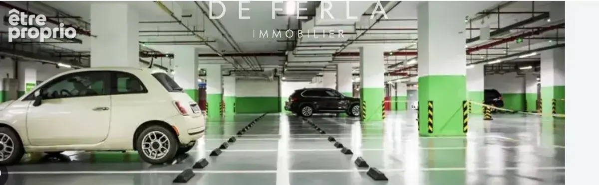 Parking à PARIS-7E