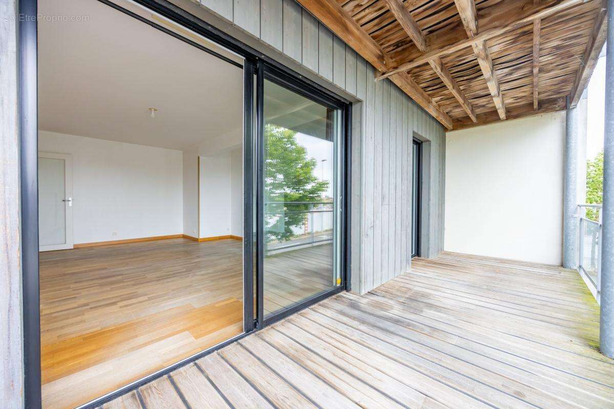 Appartement à SAINTE-PAZANNE