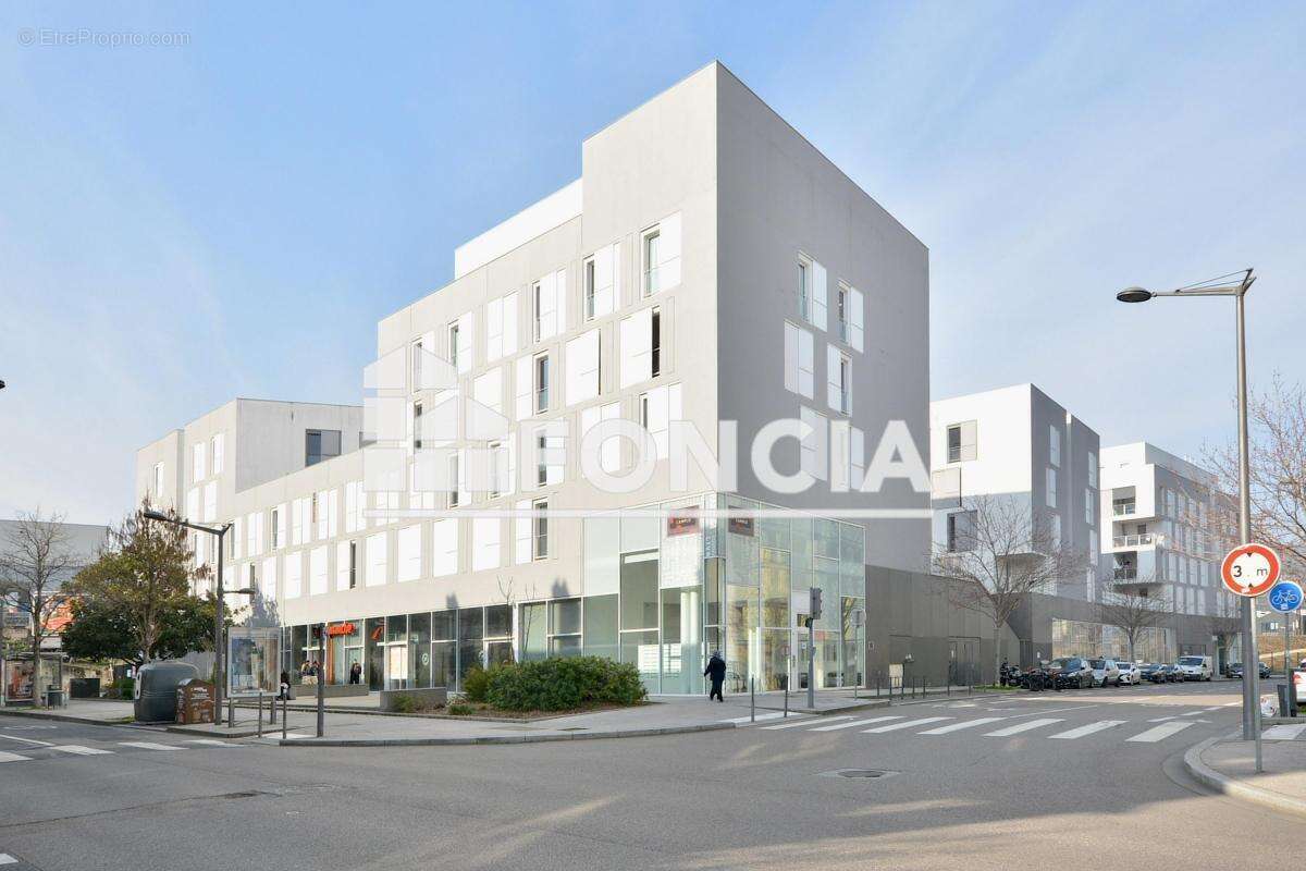 Appartement à LYON-9E