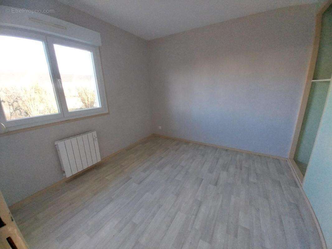 Epoisses - maison type - 80m² - photo 6