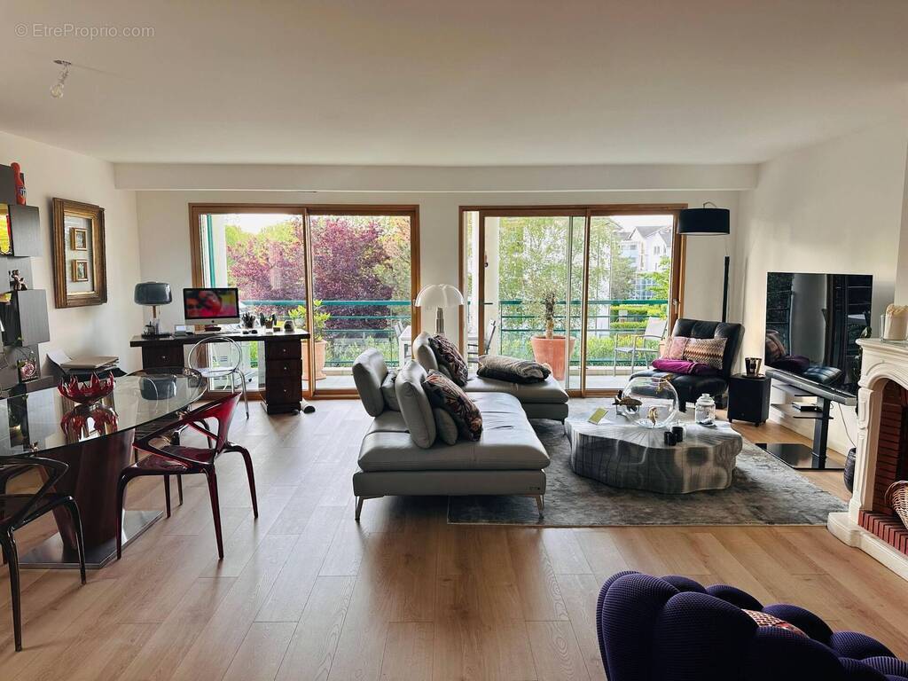 Appartement à DIVONNE-LES-BAINS