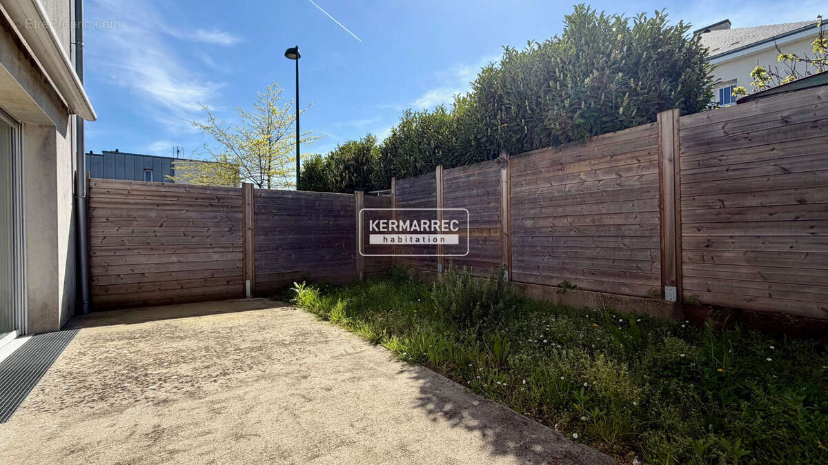 Maison à SAINTE-LUCE-SUR-LOIRE