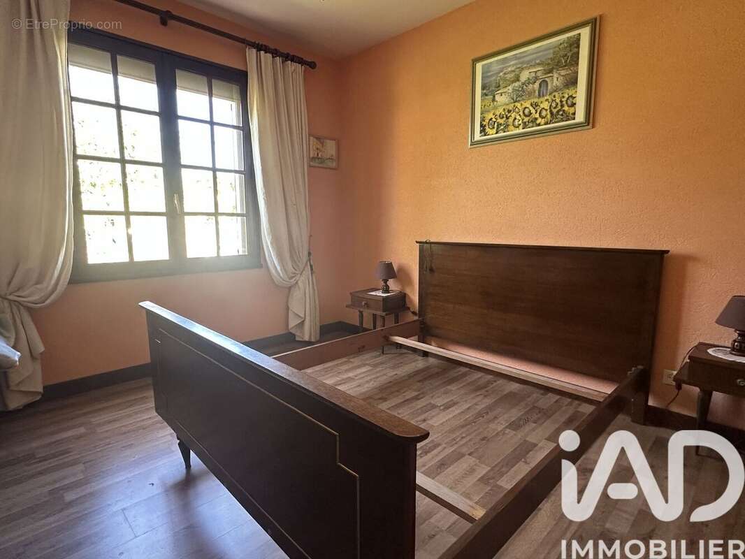 Photo 8 - Maison à VERINES