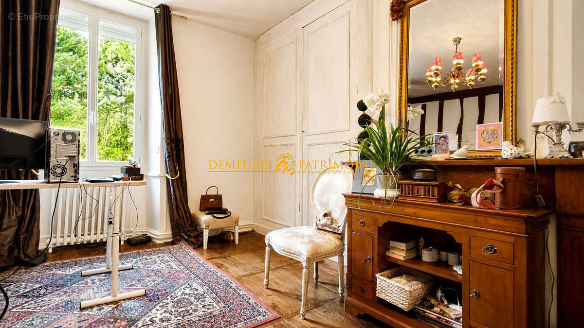 Maison à NONTRON