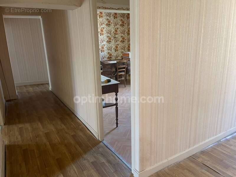 Maison à LA SOUTERRAINE