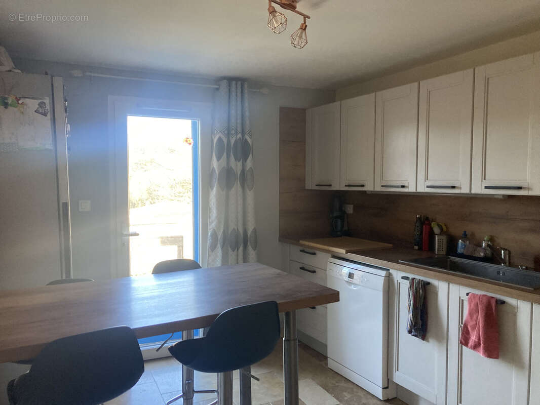 Maison à VILLARDEBELLE