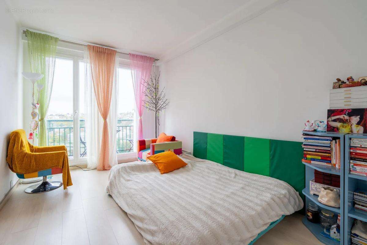 Appartement à ROSNY-SOUS-BOIS