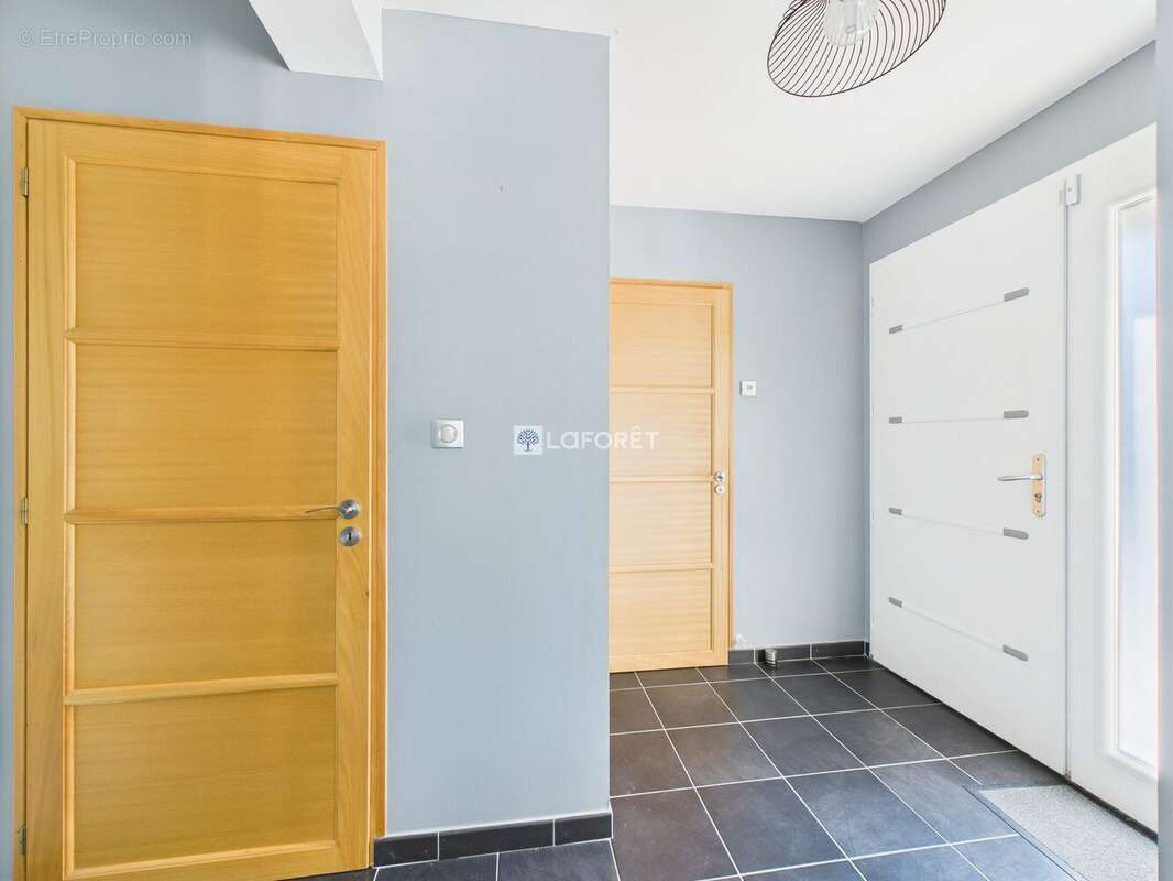 Maison à POULDREUZIC