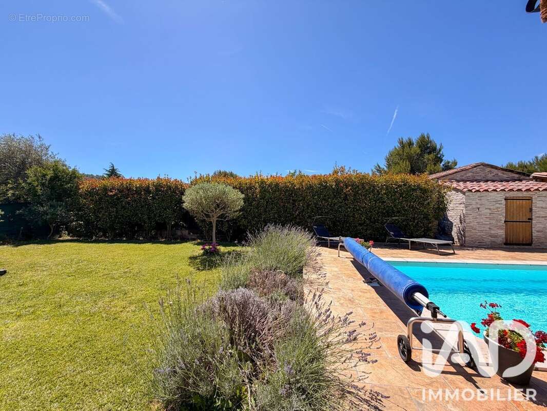 Photo 9 - Maison à CUGES-LES-PINS