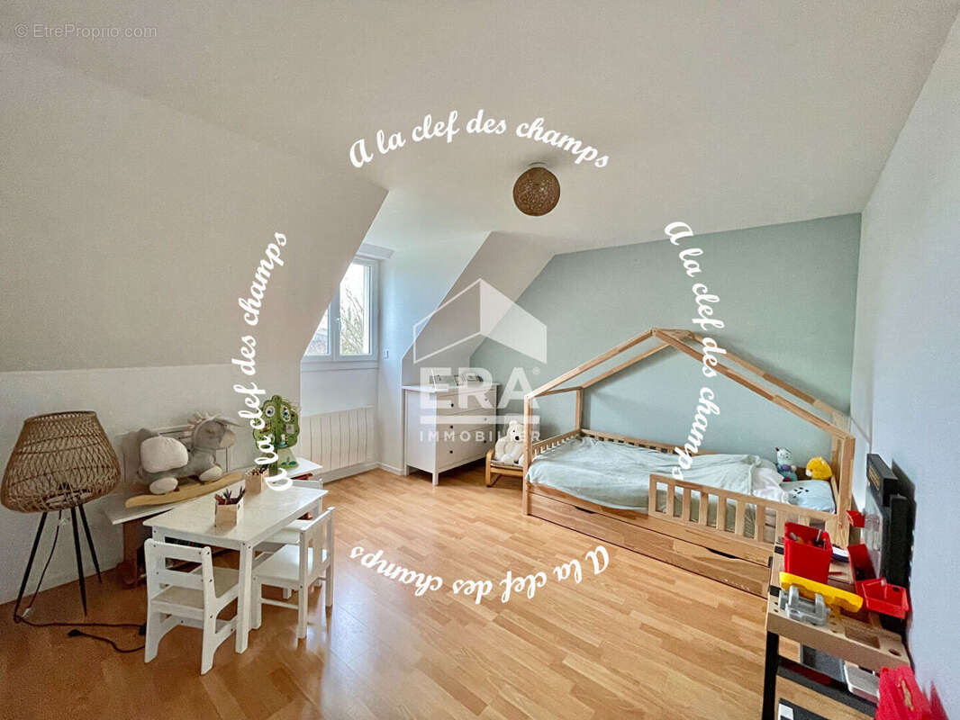 Maison à CHEVREUSE