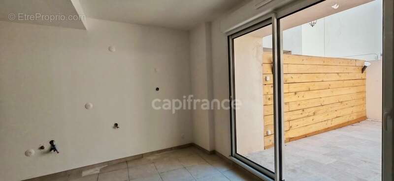 Appartement à EYRAGUES