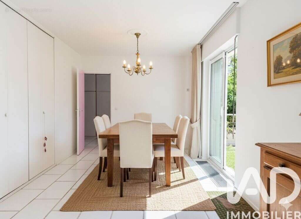 Photo 4 - Maison à LE CHESNAY