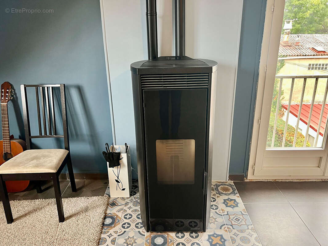 Appartement à SAINT-CYR-L'ECOLE