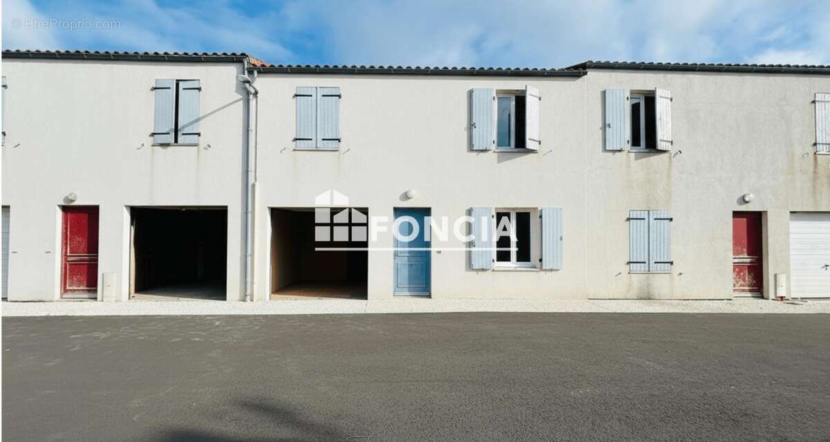Maison à ROCHEFORT