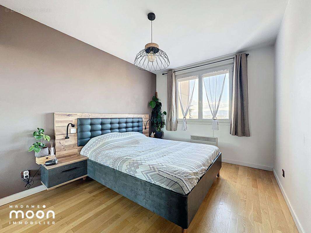 Appartement à LYON-5E