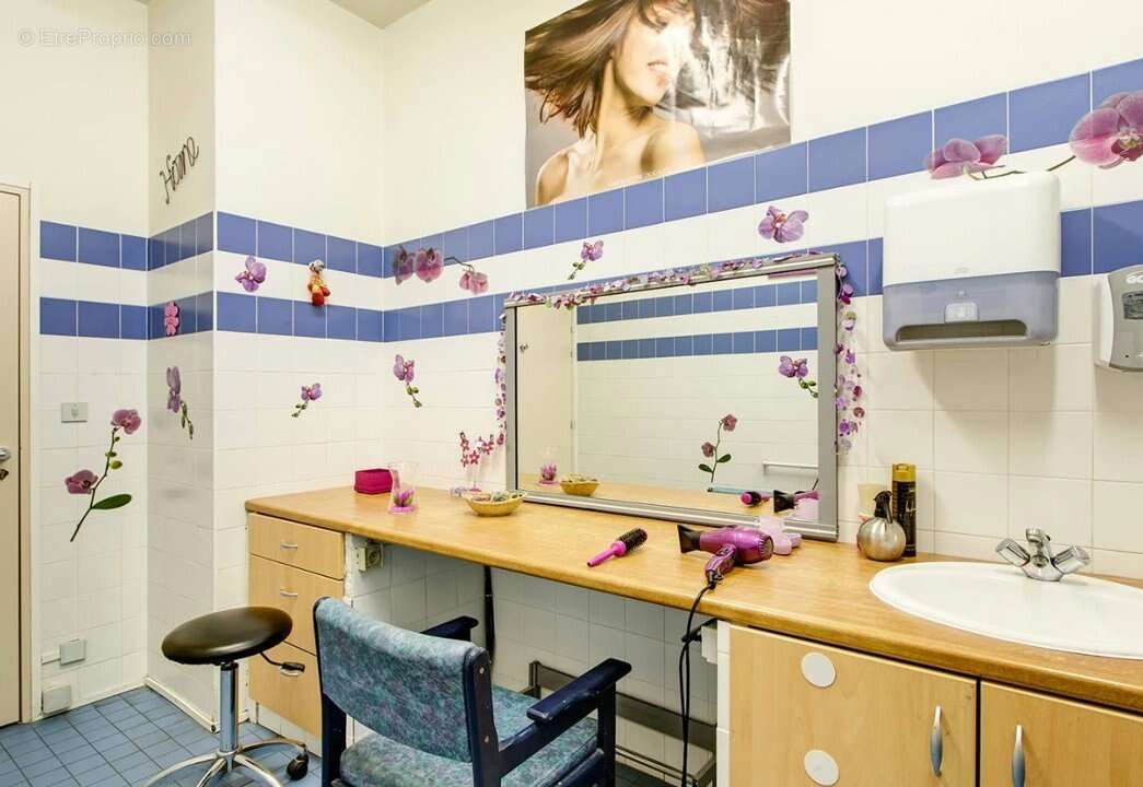 Appartement à ROQUEFORT-LA-BEDOULE