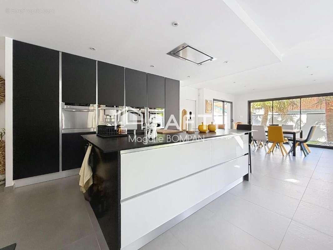 Photo 6 - Maison à LANTON