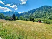 Terrain à ABONDANCE