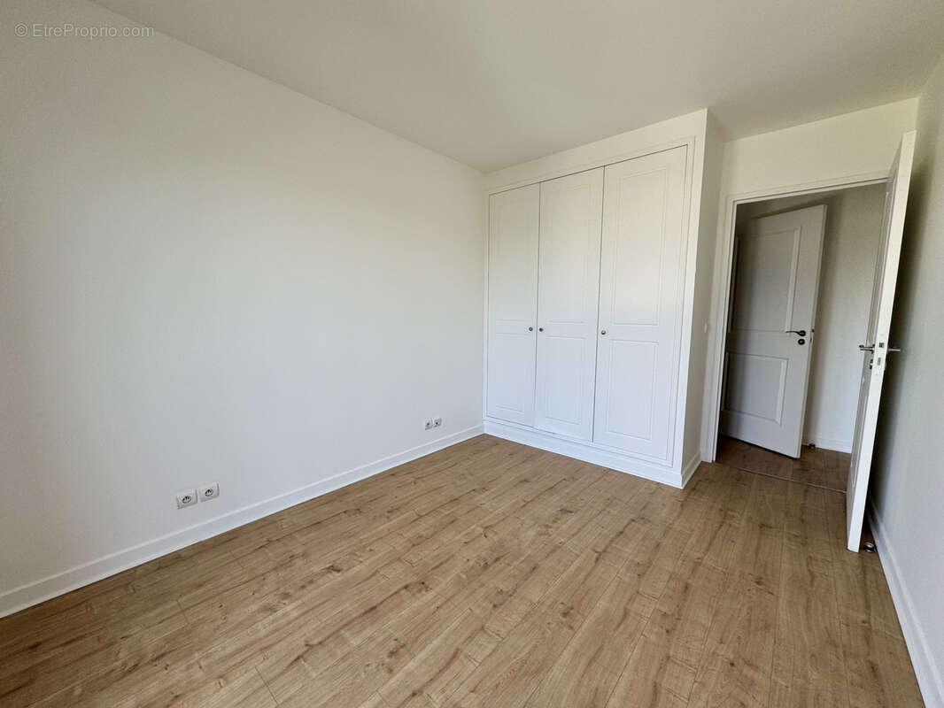 Appartement à LE PERREUX-SUR-MARNE