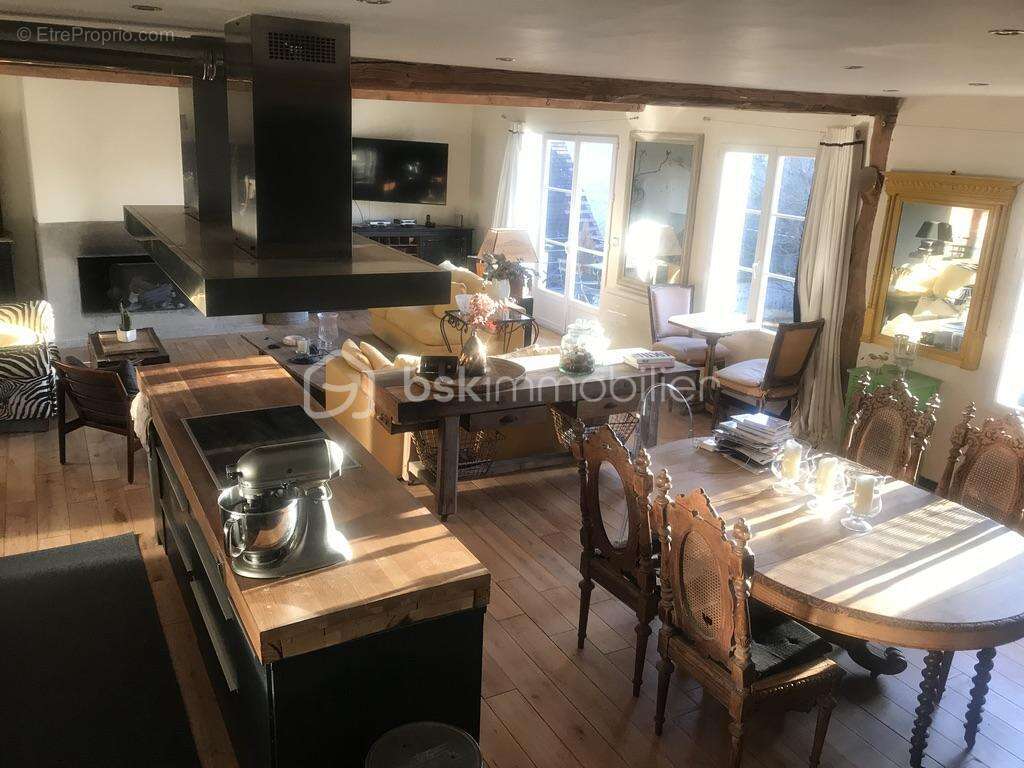 Maison à FONTAINEBLEAU