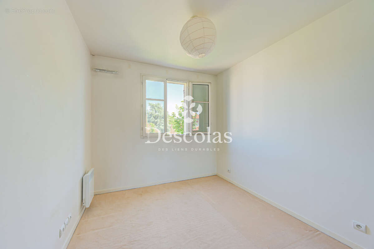 SAINT-GERMAIN-EN-LAYE - Appartement avec terrasse 4 pièces - photo 10